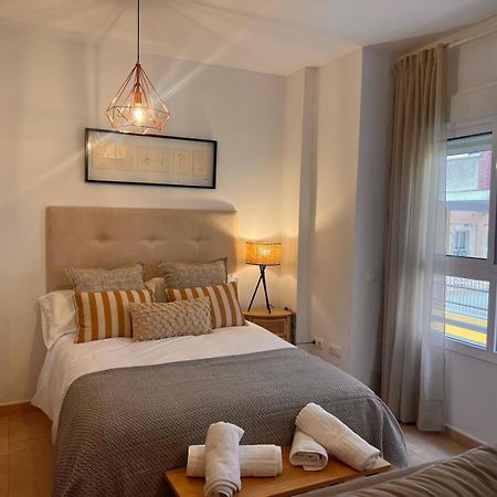Apartaments Loft Plaza Bailen Centro マラガ エクステリア 写真