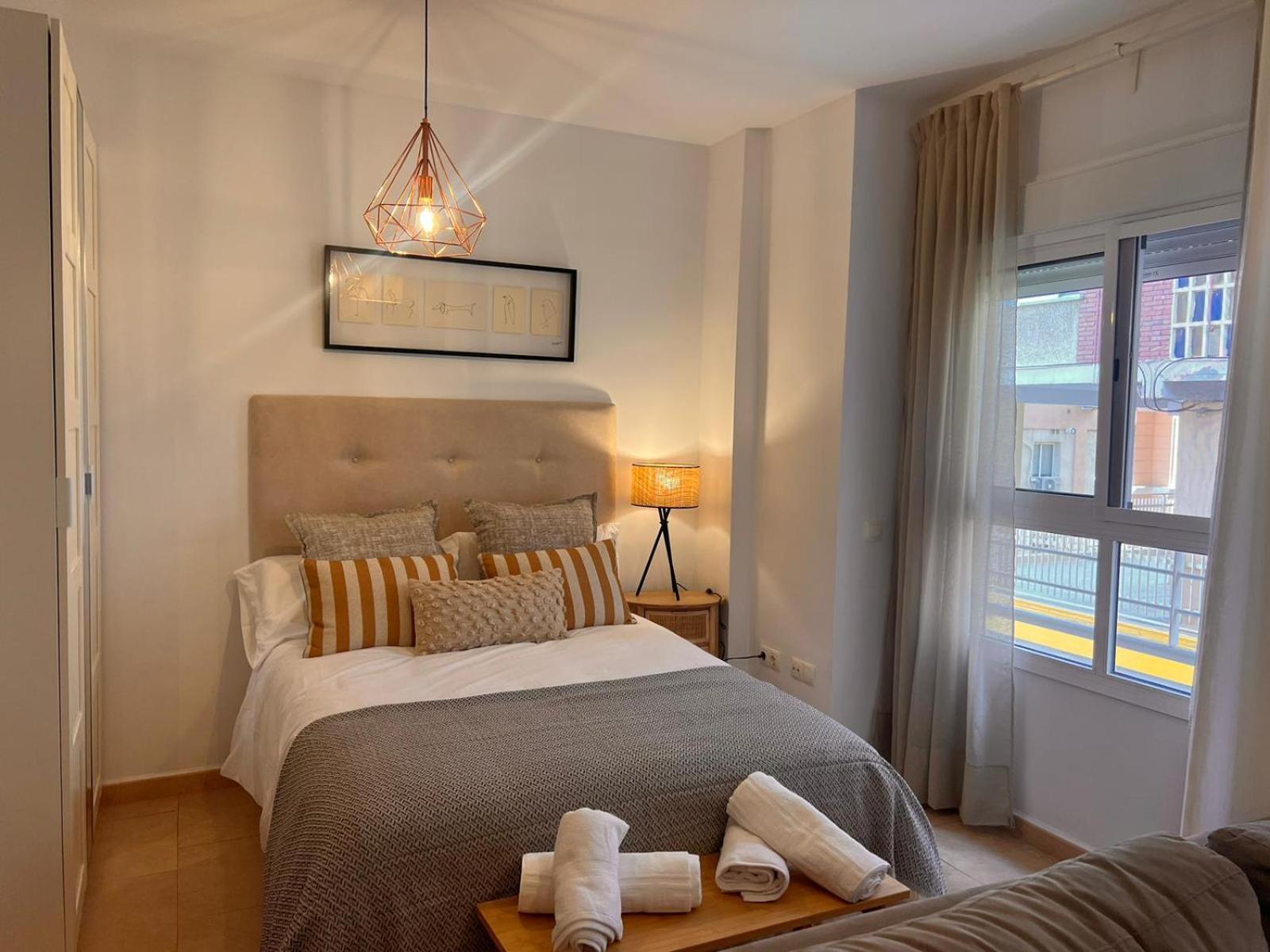 Apartaments Loft Plaza Bailen Centro マラガ エクステリア 写真